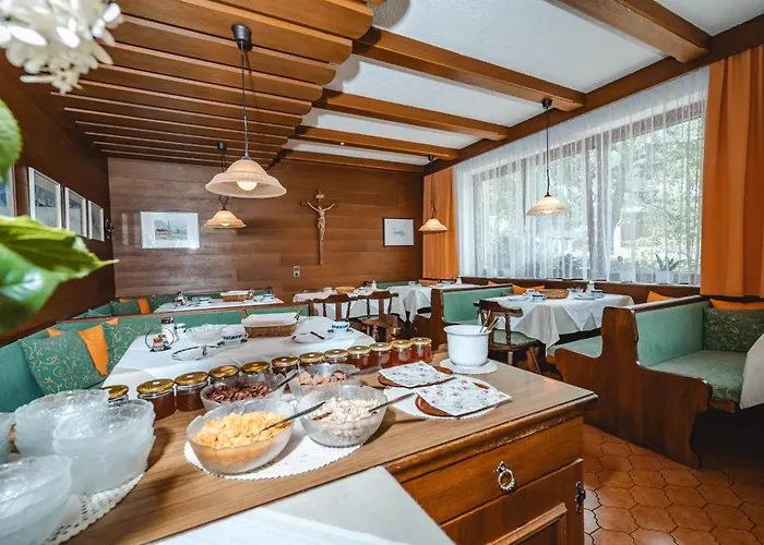 Hauserhof * カプルーン